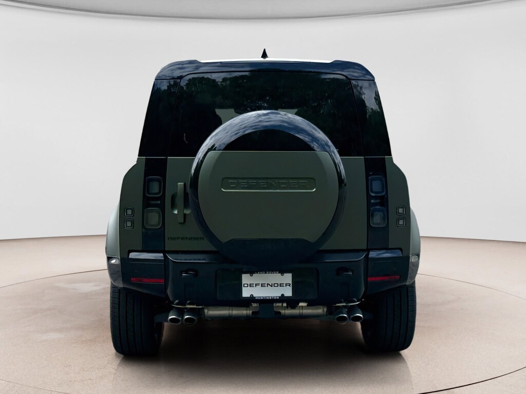 New 2026 Land Rover Defender 110 X-Dynamic SE SUV
