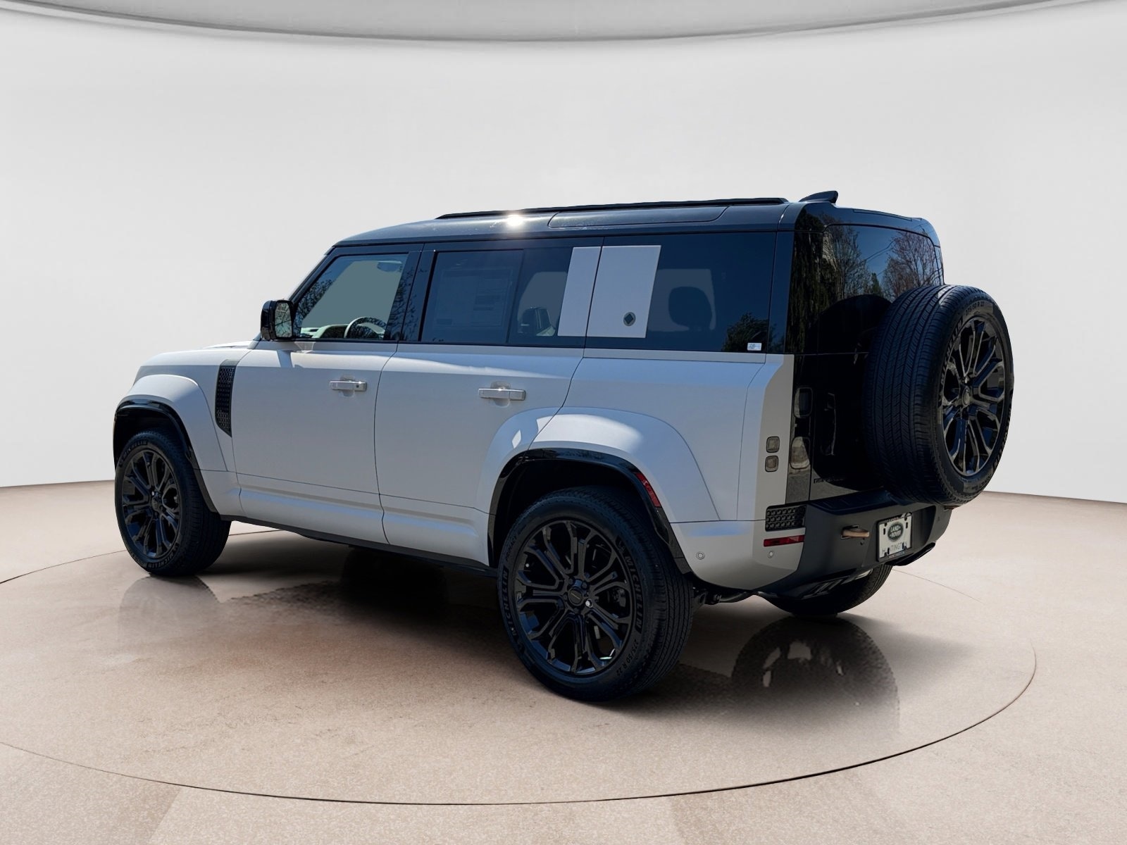 Defender, Discovery, and Range Rover for Sale | Huntington, NY Dealer