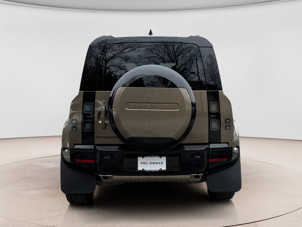 Used 2026 Land Rover Defender 110 110 X-Dynamic SE SUV