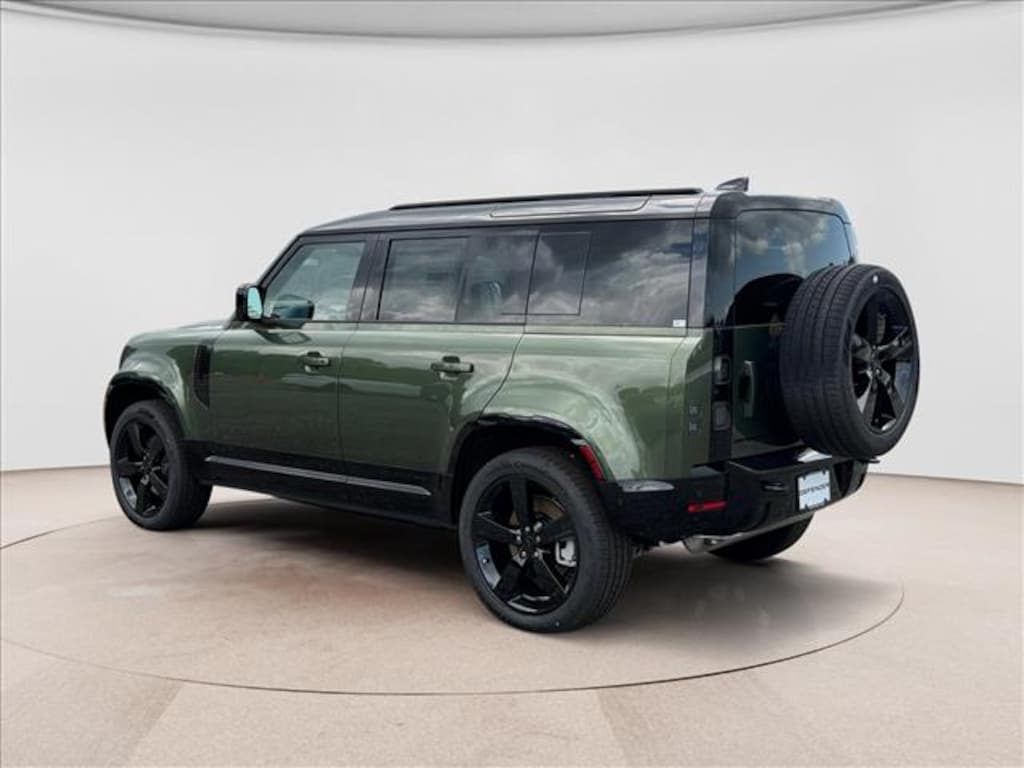 New 2026 Land Rover Defender 110 X-Dynamic SE SUV