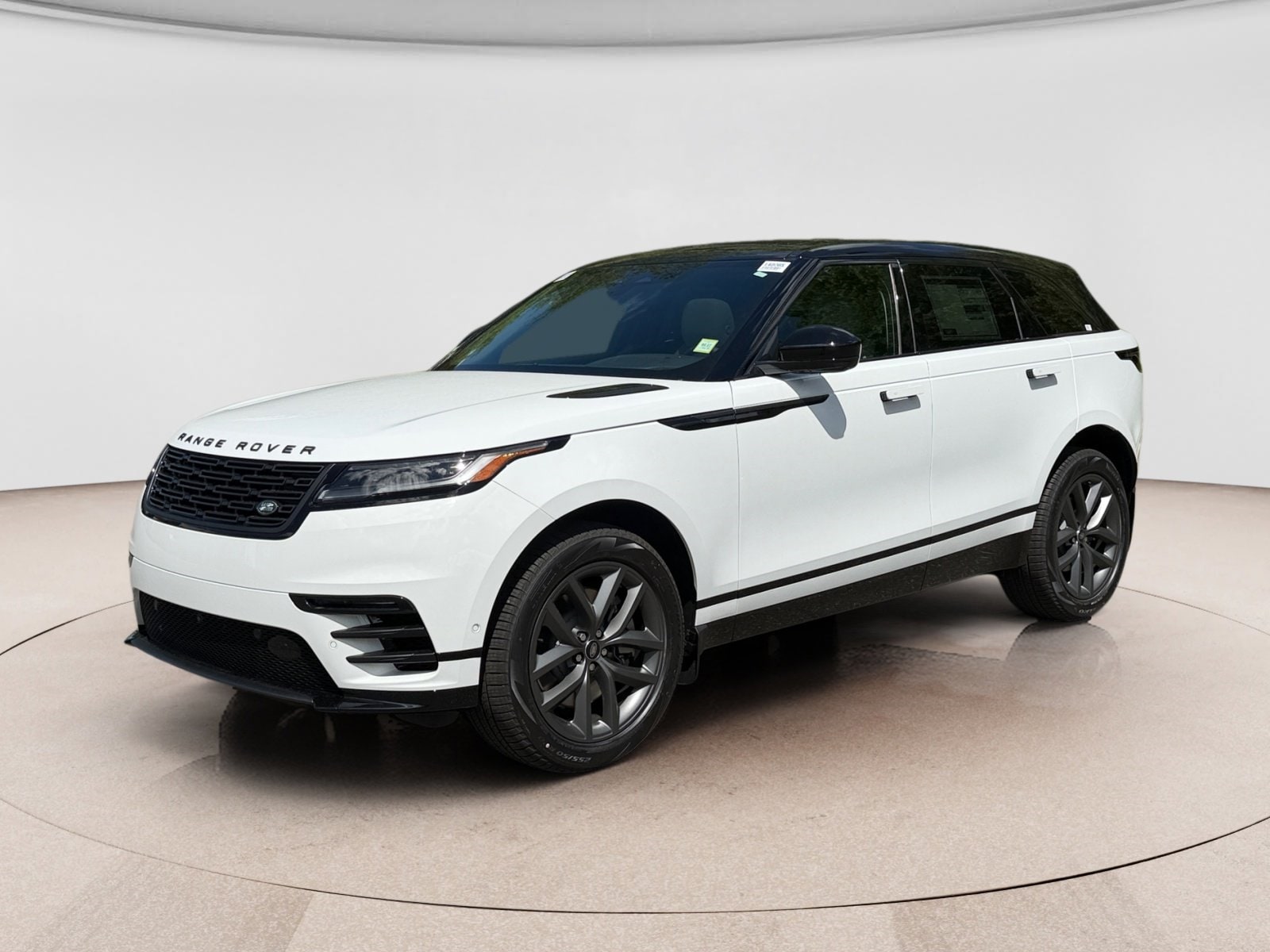 2026 Land Rover Range Rover Velar P250 Dynamic SE's photo