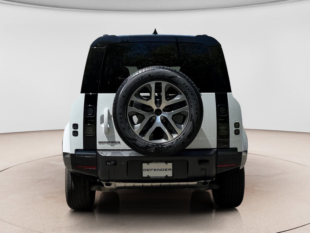 New 2026 Land Rover Defender 110 X-Dynamic SE SUV