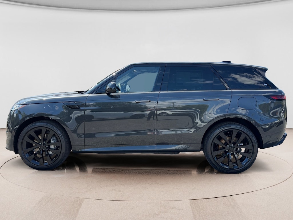 New 2027 Land Rover Range Rover Sport Dynamic SE SUV