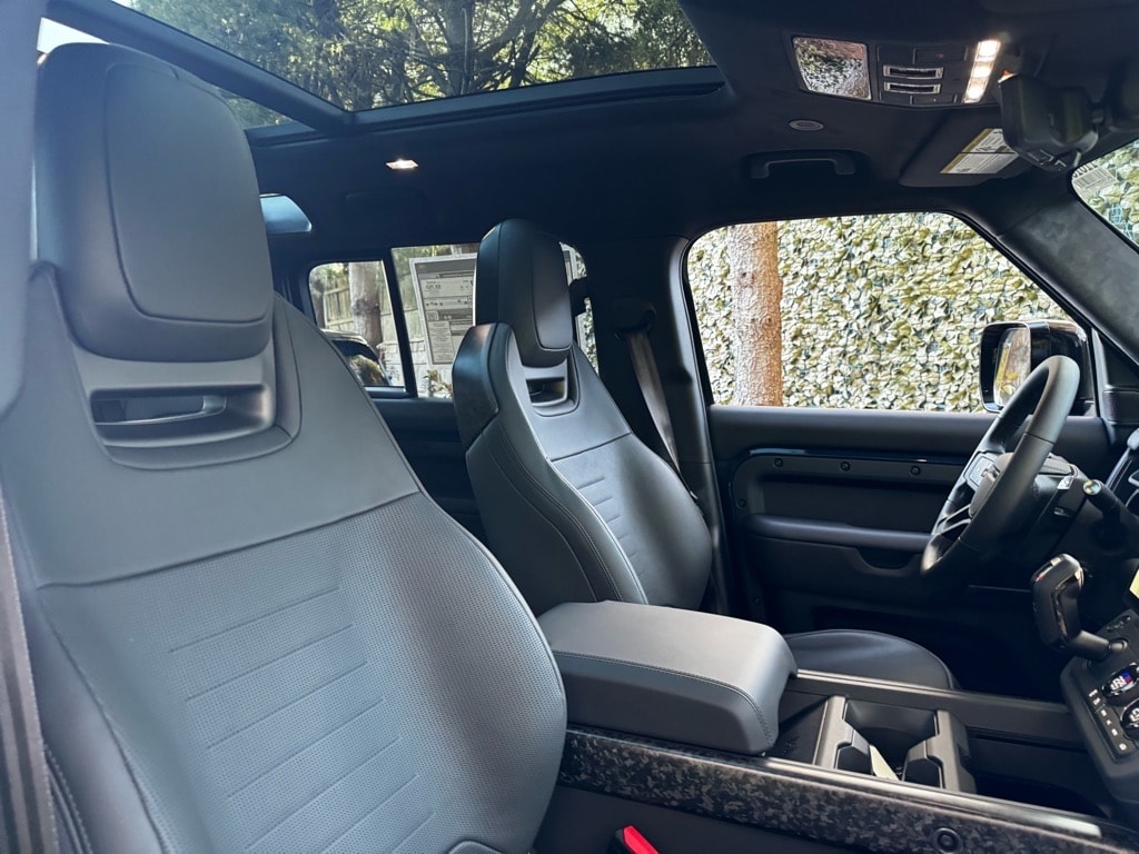 New 2026 Land Rover Defender 110 Octa SUV | Huntington, Long