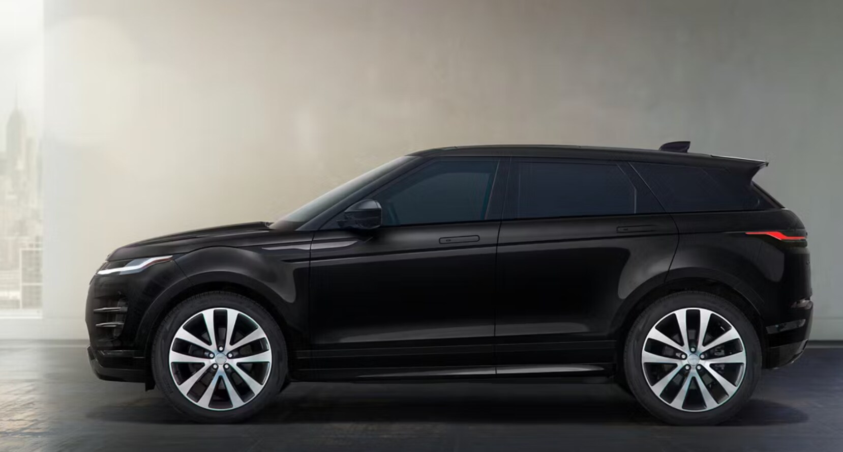 Range Rover Lease Offer from a Huntington, NY, dealership