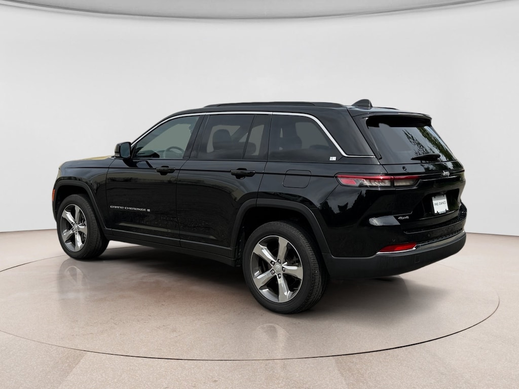 Used 2025 Jeep Grand Cherokee Limited SUV