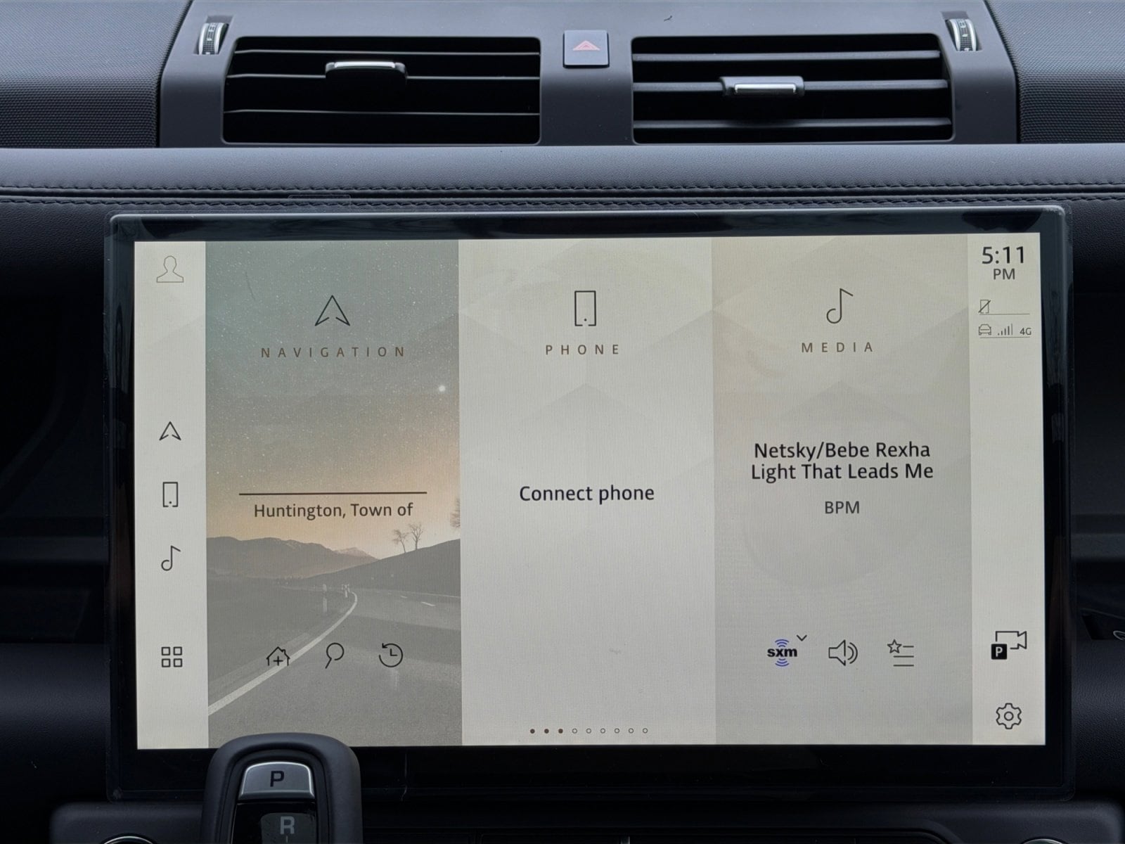 2026 Land Rover Defender V8 - Photo 14