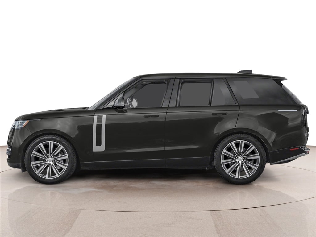 New 2026 Land Rover Range Rover SE LWB 7-Seats / V8 SUV