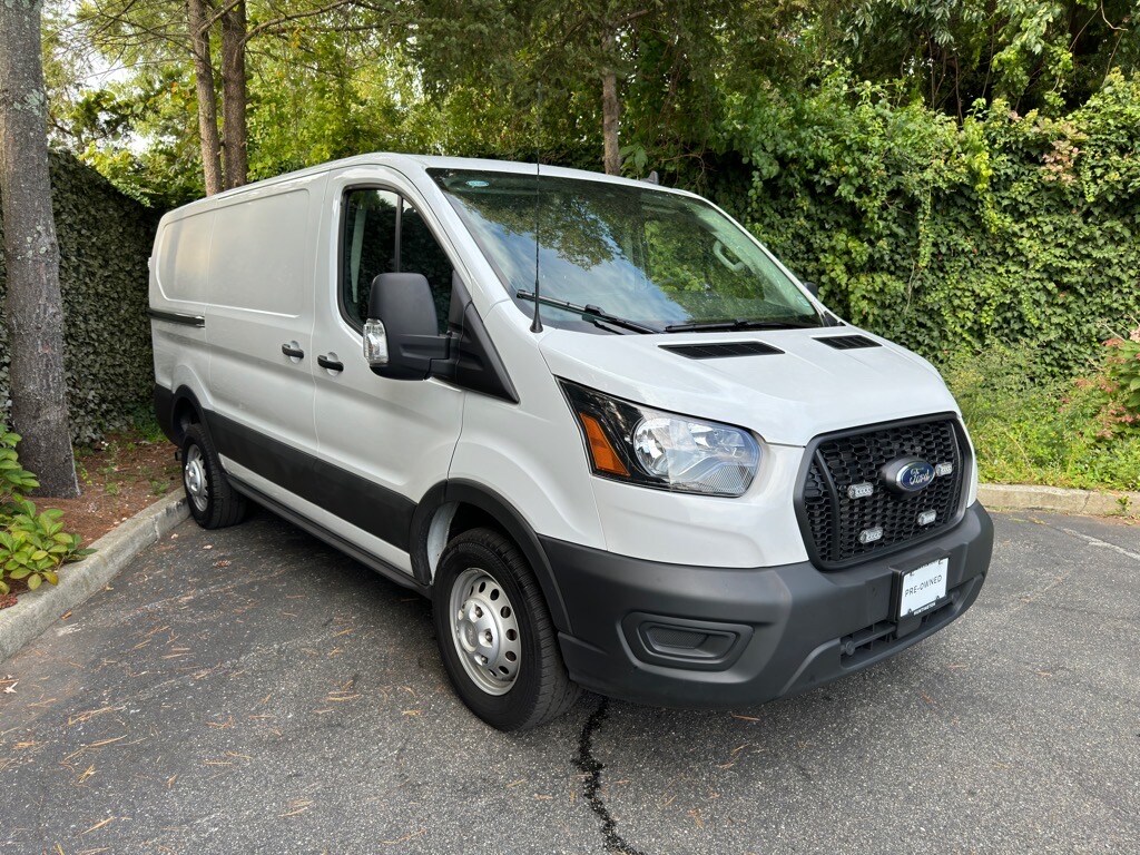 2024 Ford Transit photo 3