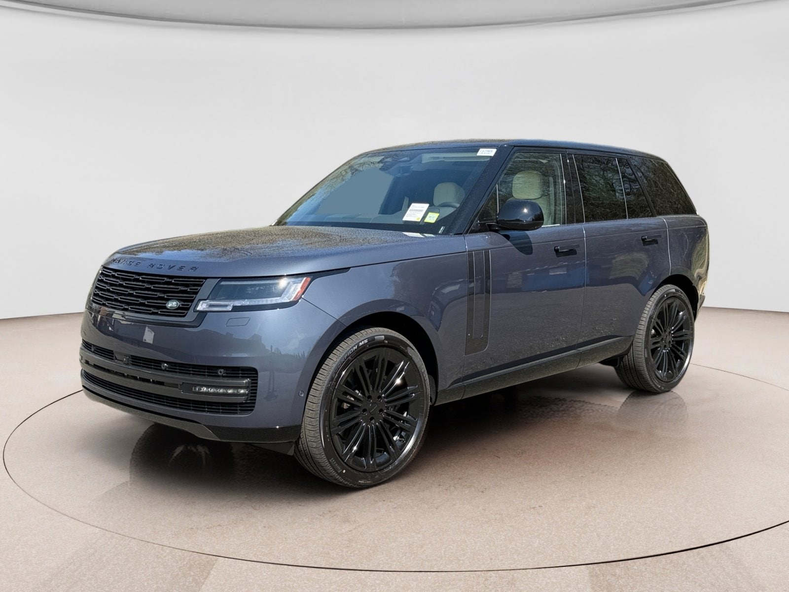 2026 Land Rover Range Rover 3.0 SE SWB's photo
