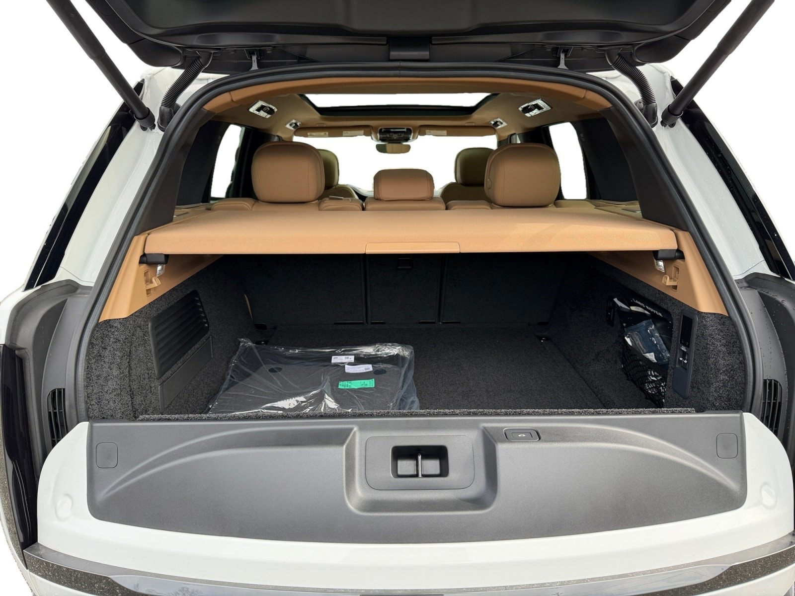 2026 Land Rover Range Rover SE - Photo 25