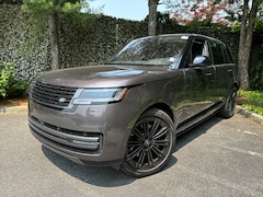 2023 Land Rover Range Rover First Edition LWB SUV