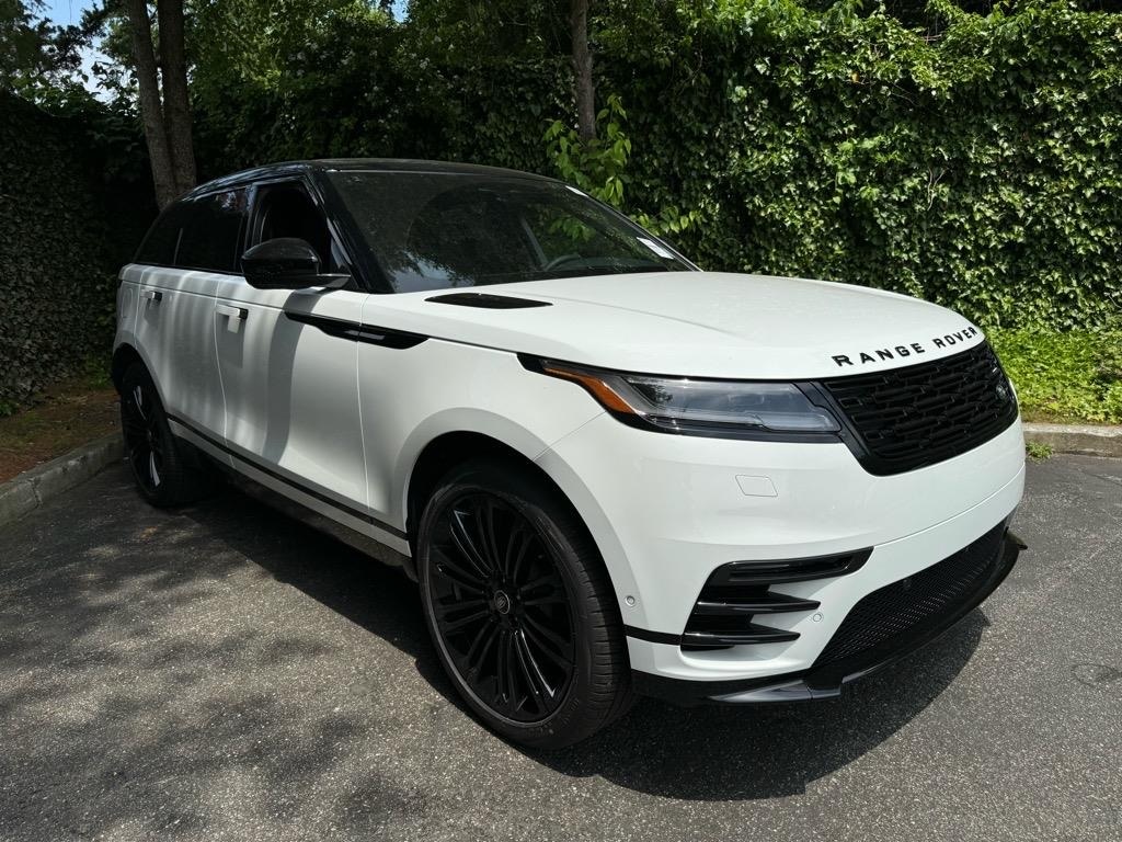 New 2026 Land Rover Range Rover Velar Dynamic SE AWD P400 Dynamic SE SUV