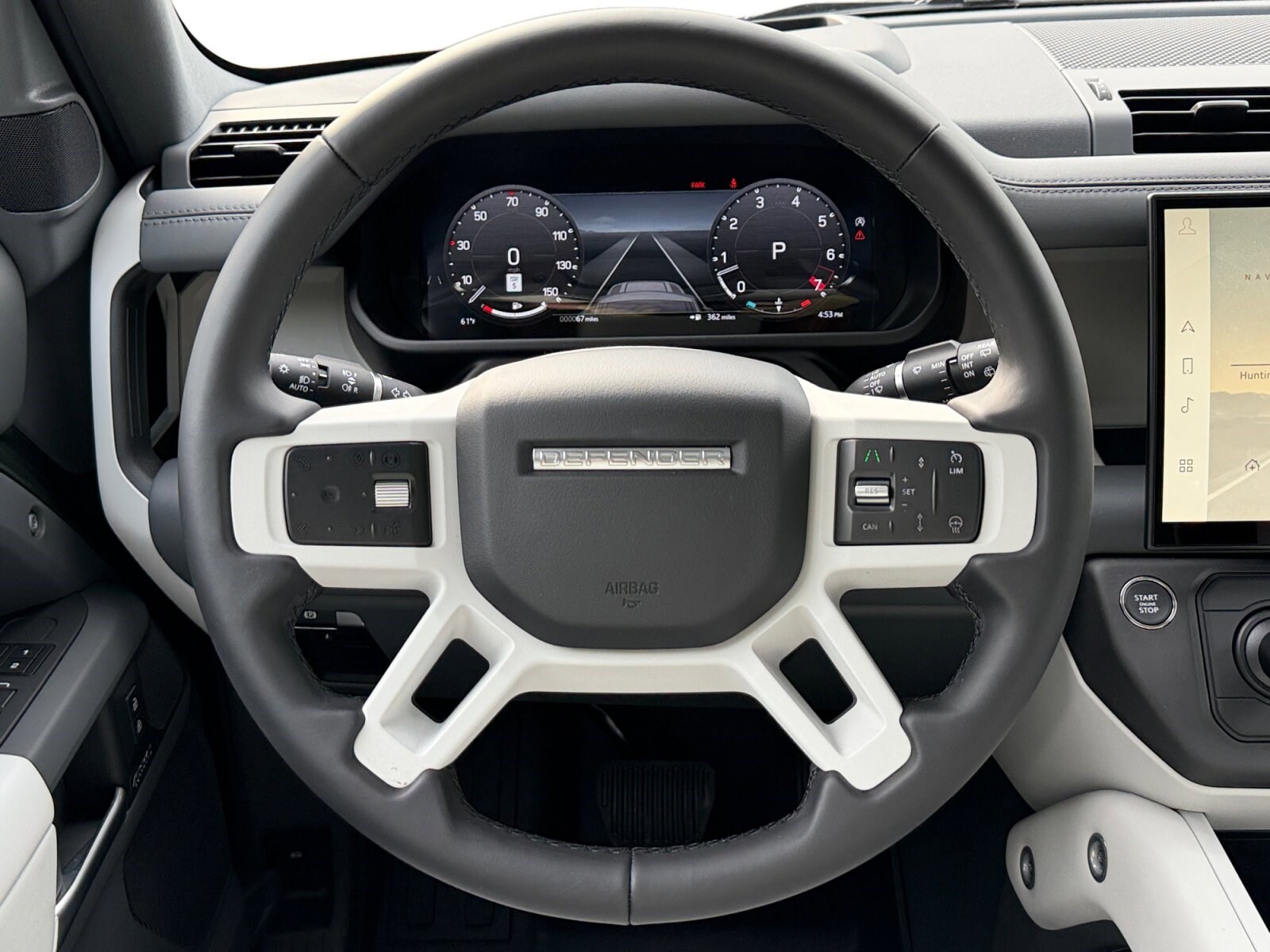 2026 Land Rover Defender X-Dynamic SE - Photo 11