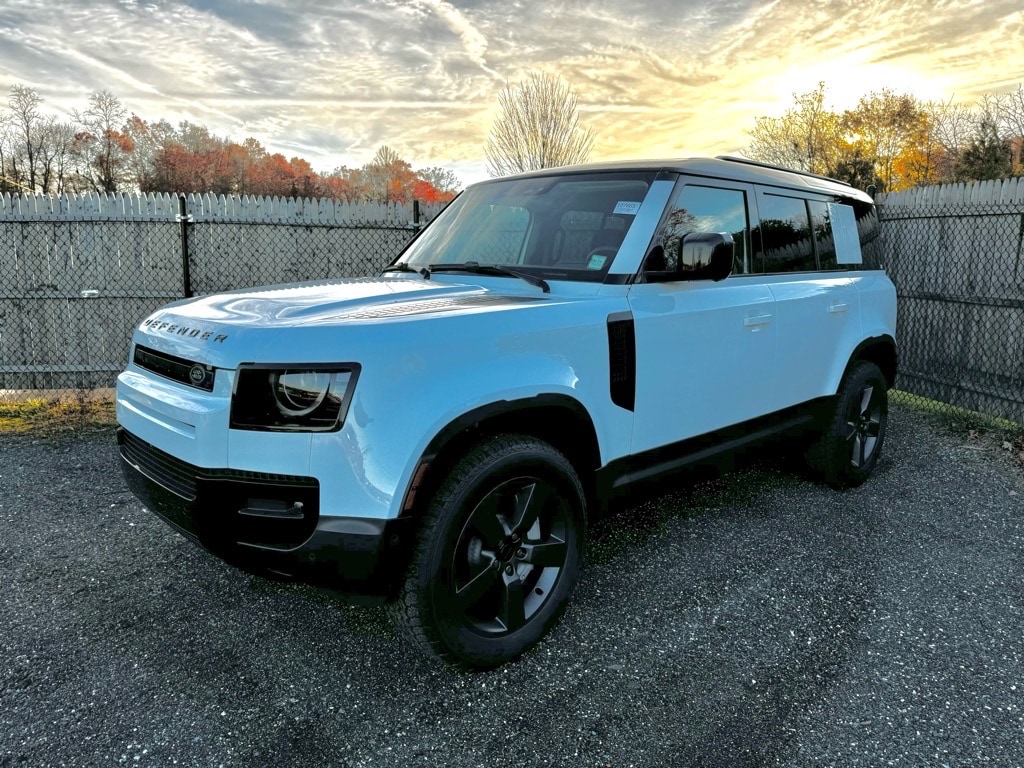 2026 Land Rover Defender S