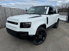 2025 Land Rover Defender 130 X-Dynamic SE SUV