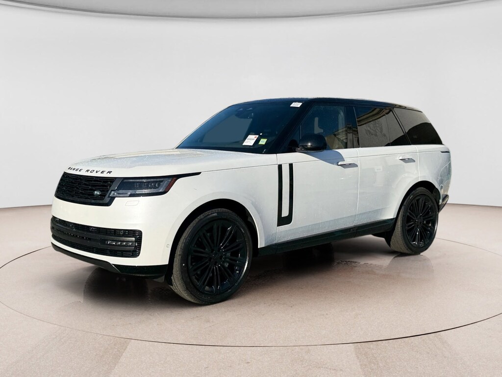 New 2026 Land Rover Range Rover SE SUV
