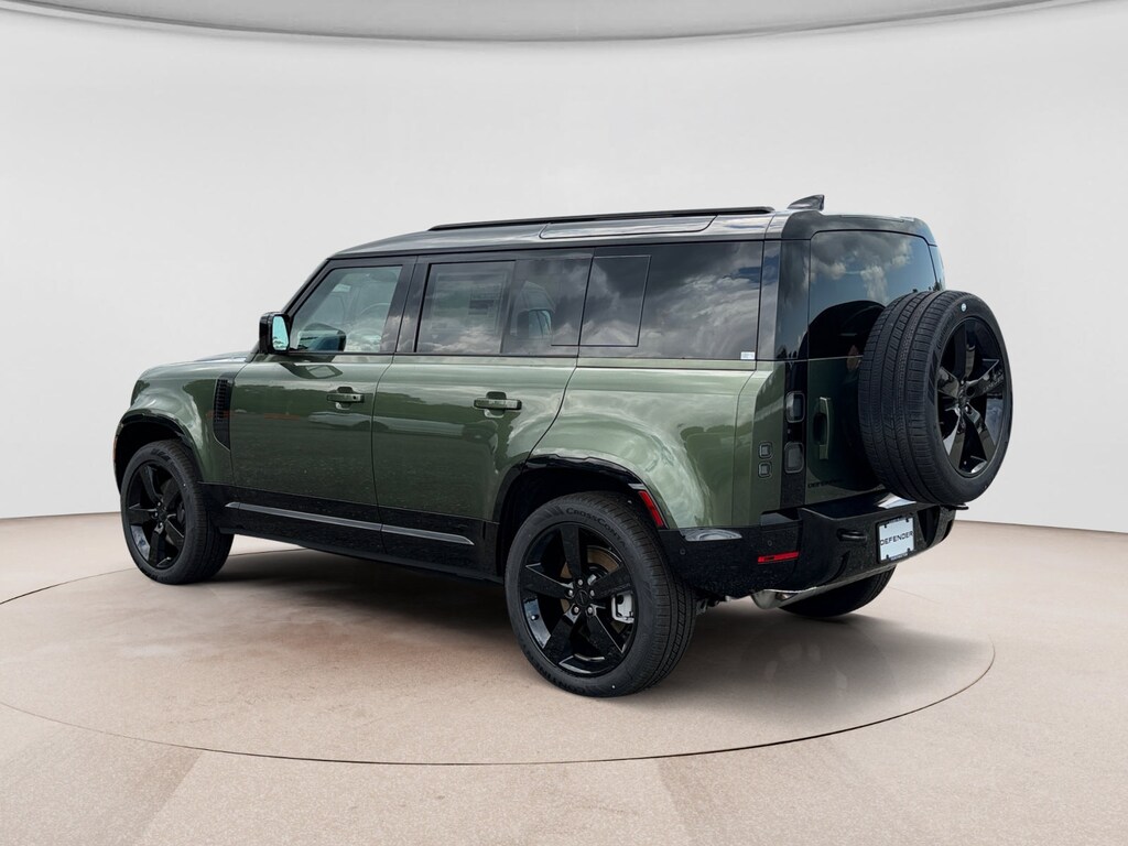 New 2026 Land Rover Defender 110 X-Dynamic SE SUV