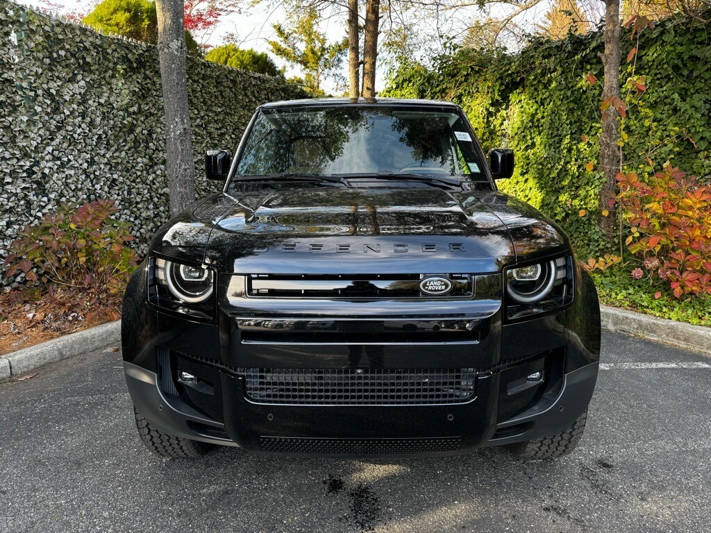 New 2026 Land Rover Defender 110 S 300PS SUV