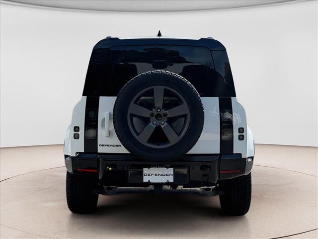 New 2026 Land Rover Defender 110 X-Dynamic SE SUV