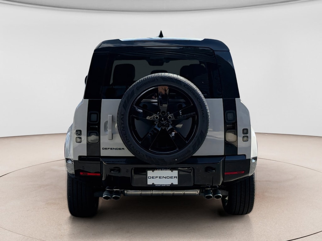 New 2026 Land Rover Defender 110 X-Dynamic SE SUV