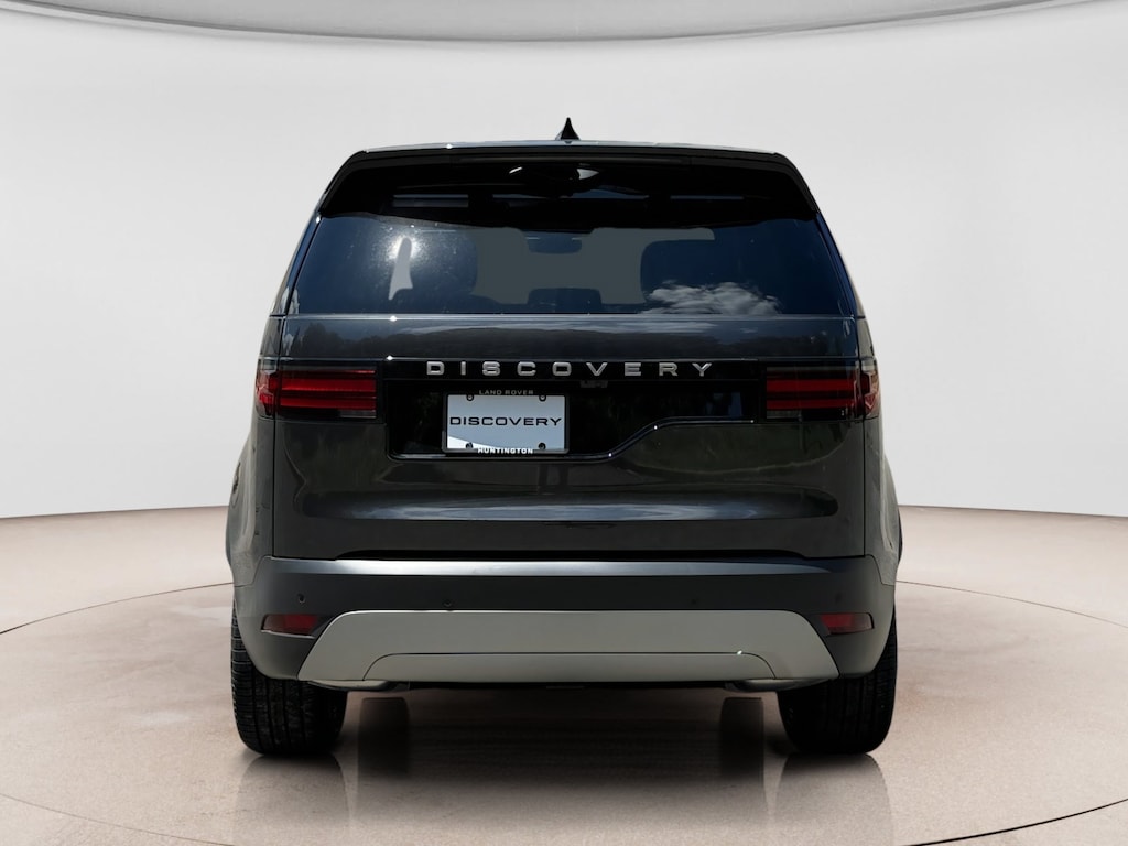 New 2026 Land Rover Discovery S SUV