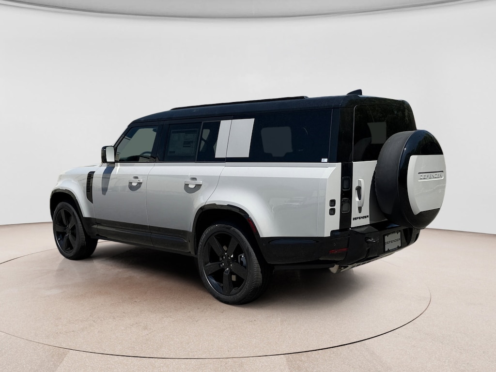 New 2026 Land Rover Defender 130 X-Dynamic SE SUV