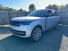 2025 Land Rover Range Rover SE SUV