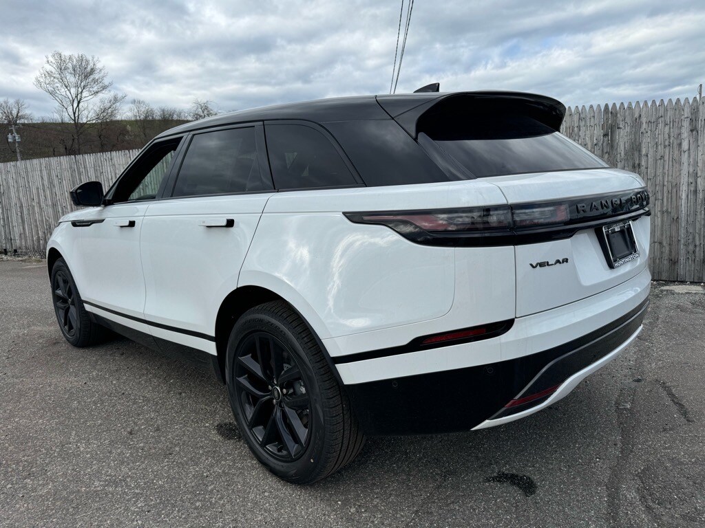 2026 Land Rover Range Rover Velar SE photo 2