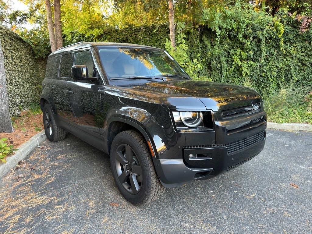 New 2026 Land Rover Defender 110 S 300PS SUV