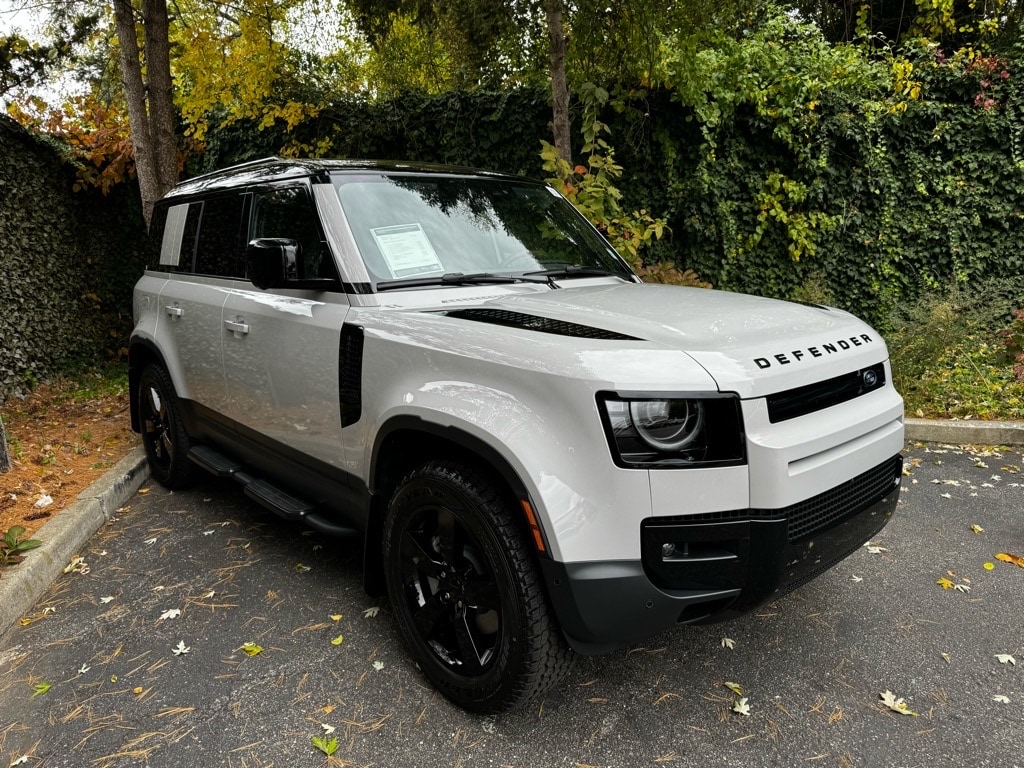 New 2026 Land Rover Defender 110 S 300PS SUV