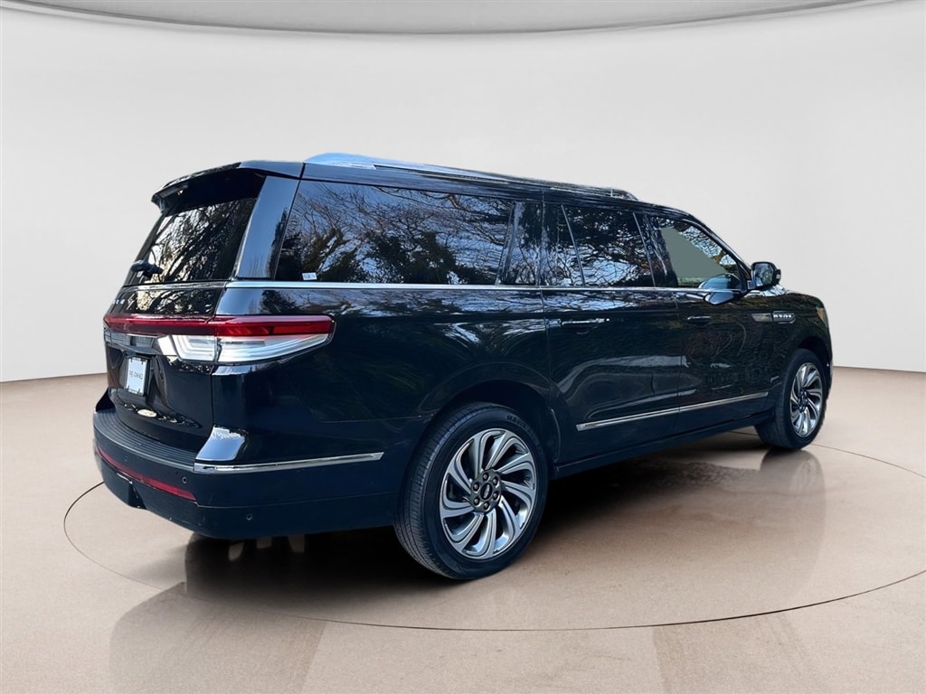 Used 2023 Lincoln Navigator L Reserve SUV