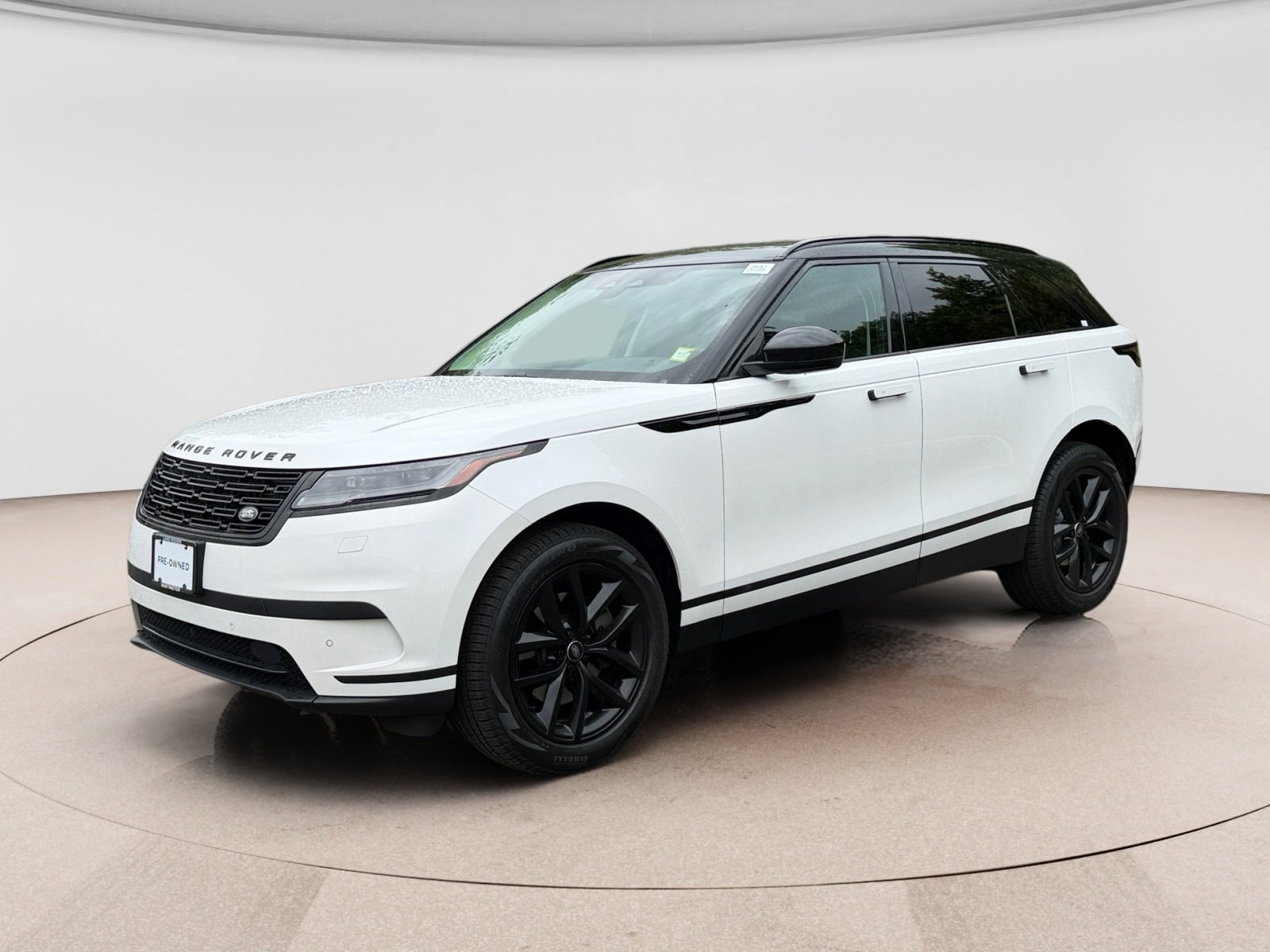 2024 Land Rover Range Rover Velar P250 S's photo