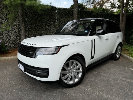 2023 Land Rover Range Rover SE SUV