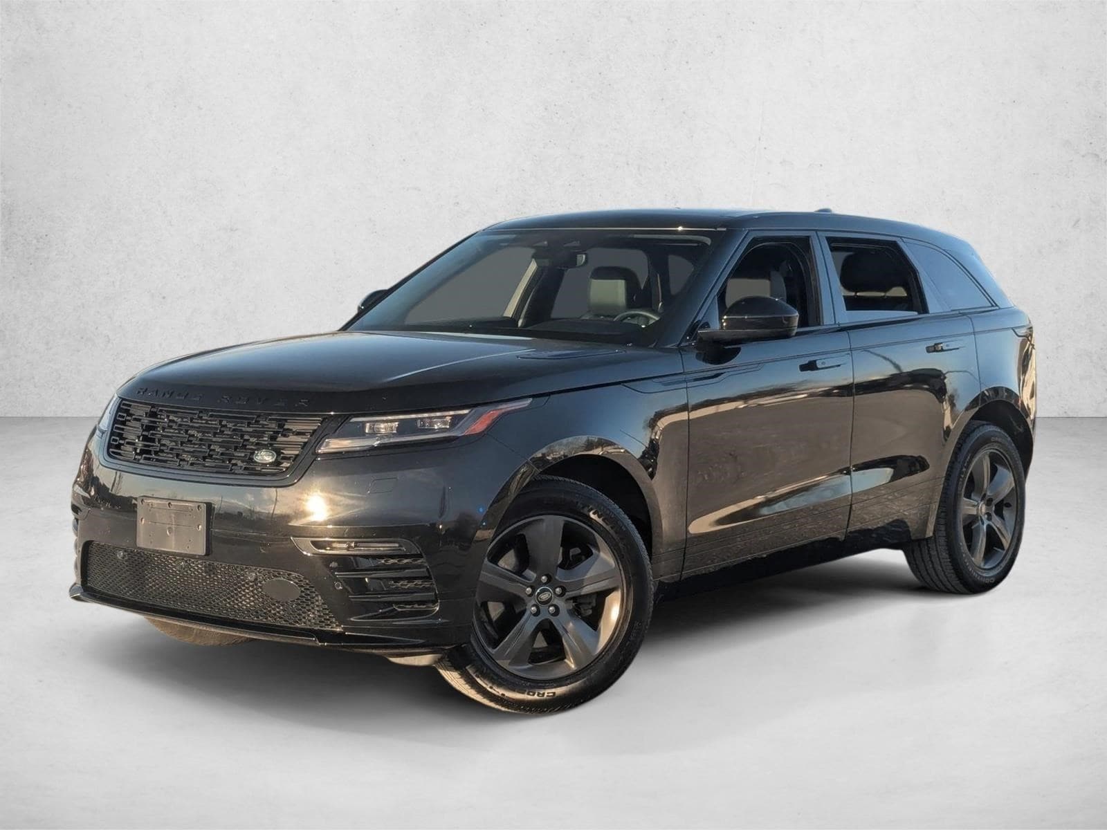 2025 Land Rover Range Rover Velar Dynamic SE's photo