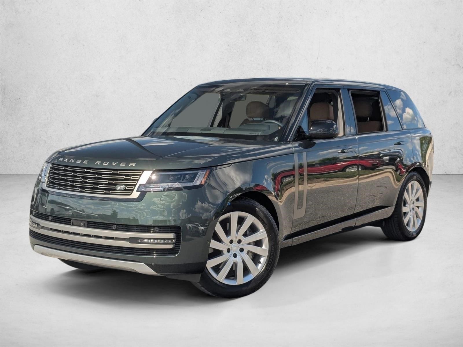 2024 Land Rover Range Rover 3.0 SE LWB 7's photo