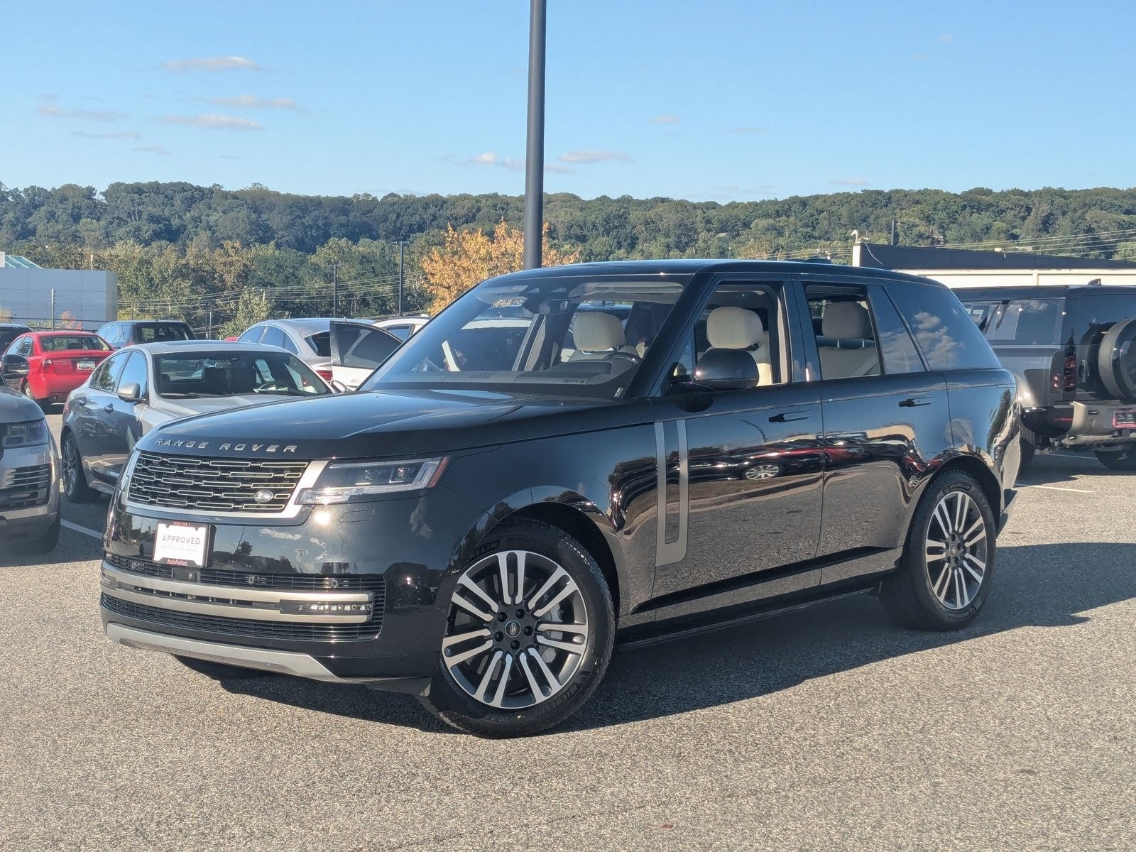 2023 Land Rover Range Rover P530 SE