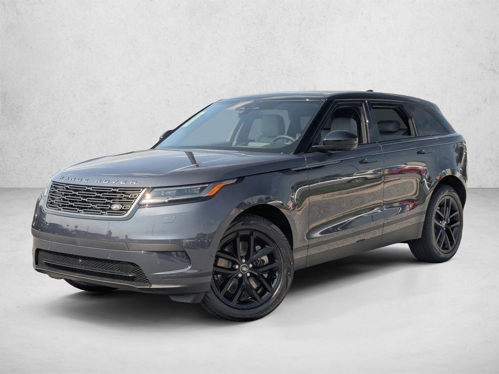 2026 Land Rover Range Rover Velar P250 S's photo