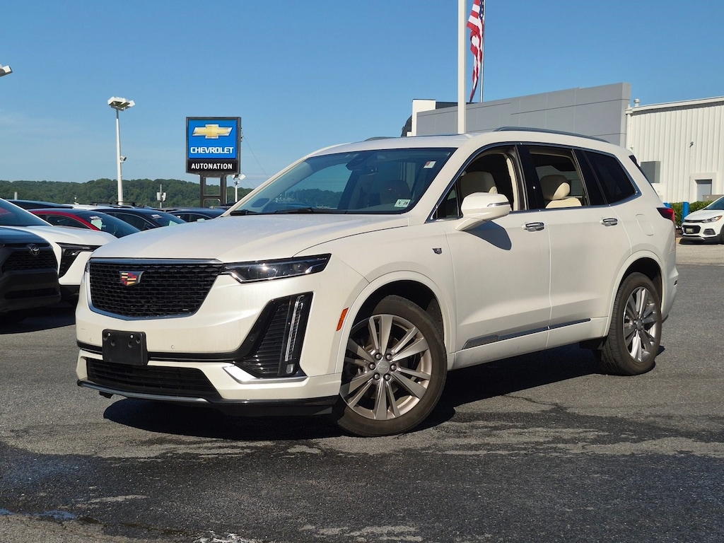 Used 2023 CADILLAC XT6 Premium Luxury SUV