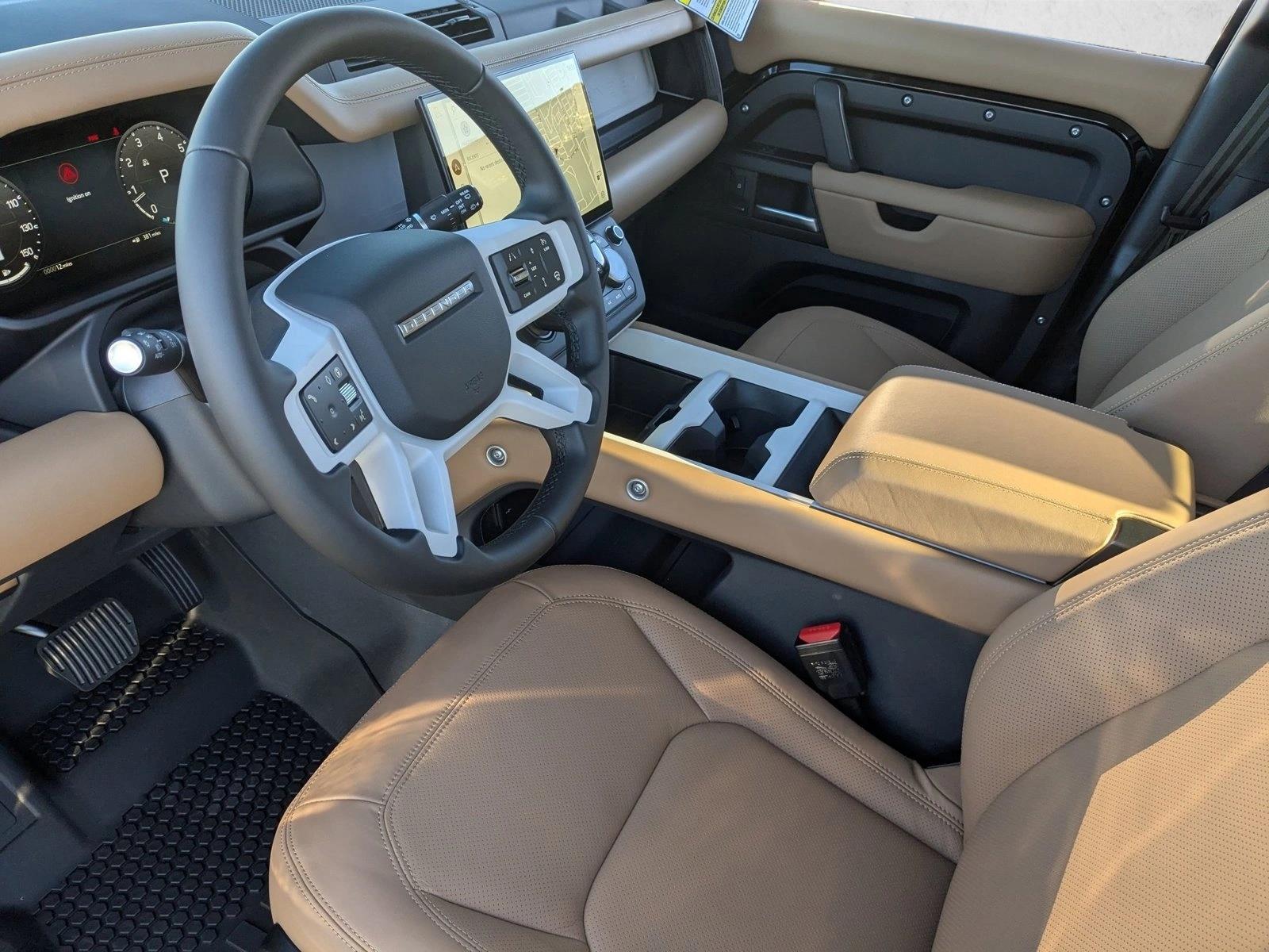 2026 Land Rover Defender 110 S photo 3