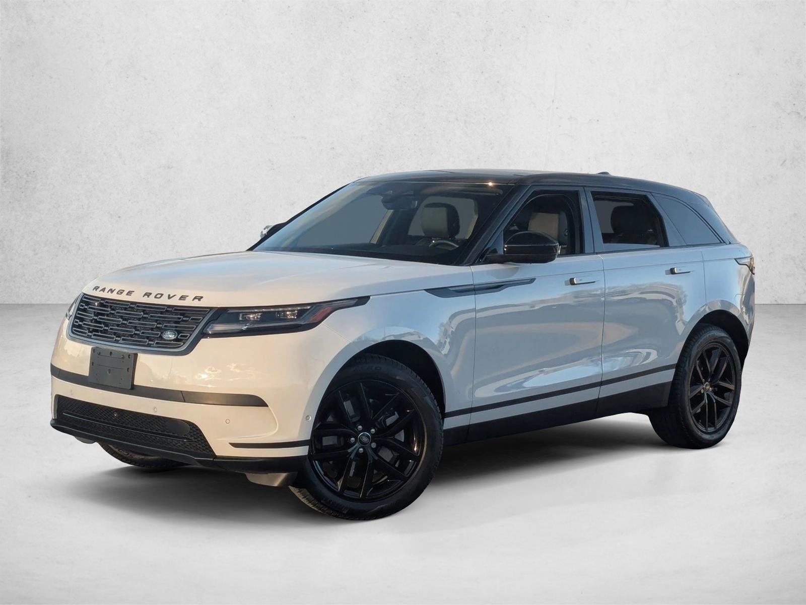 2026 Land Rover Range Rover Velar S's photo