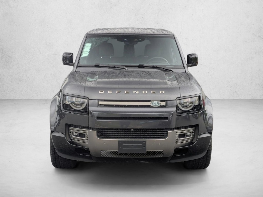 Used 2025 Land Rover Defender 110 X-Dynamic SE SUV