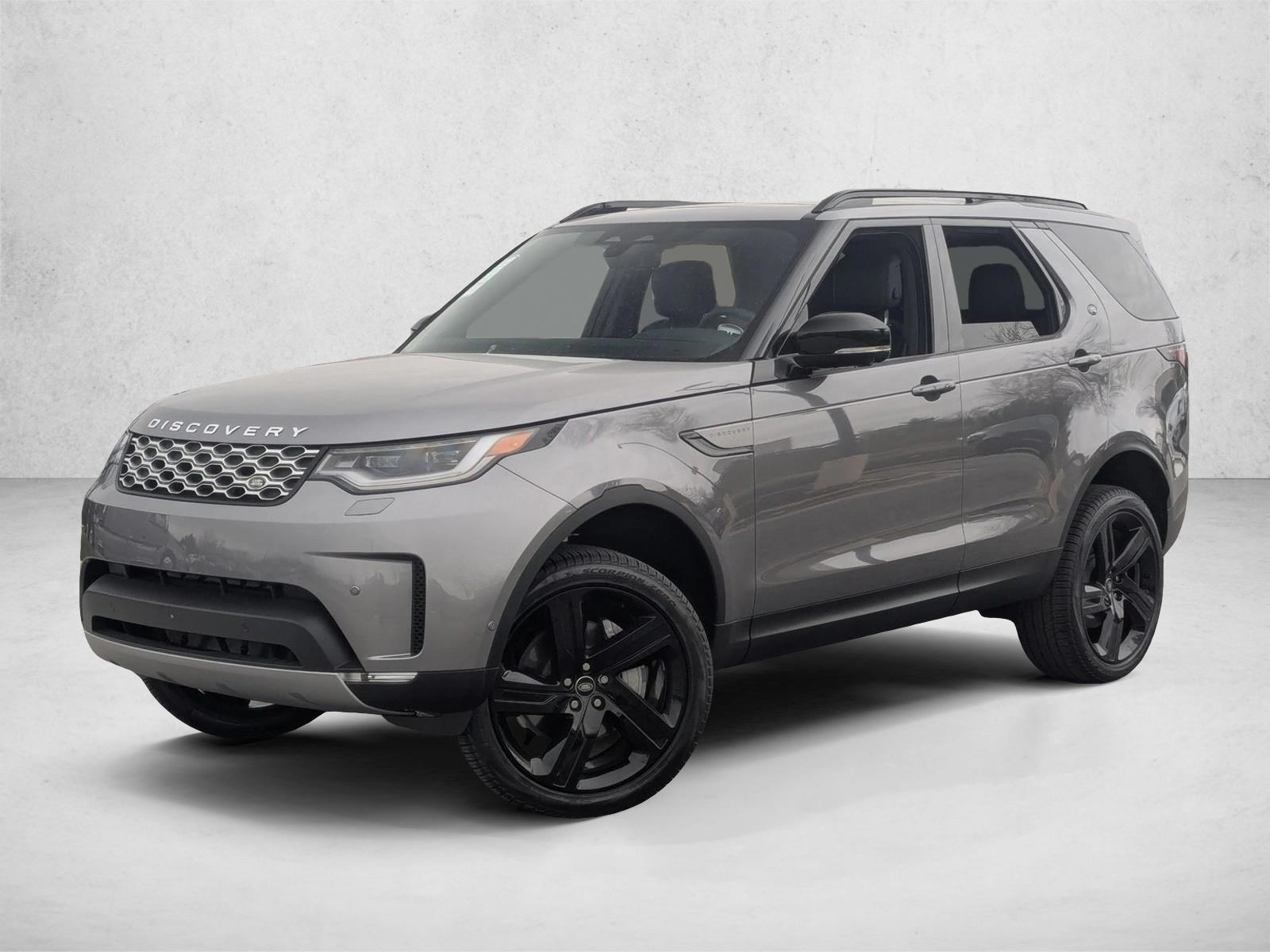 2025 Land Rover Discovery S's photo