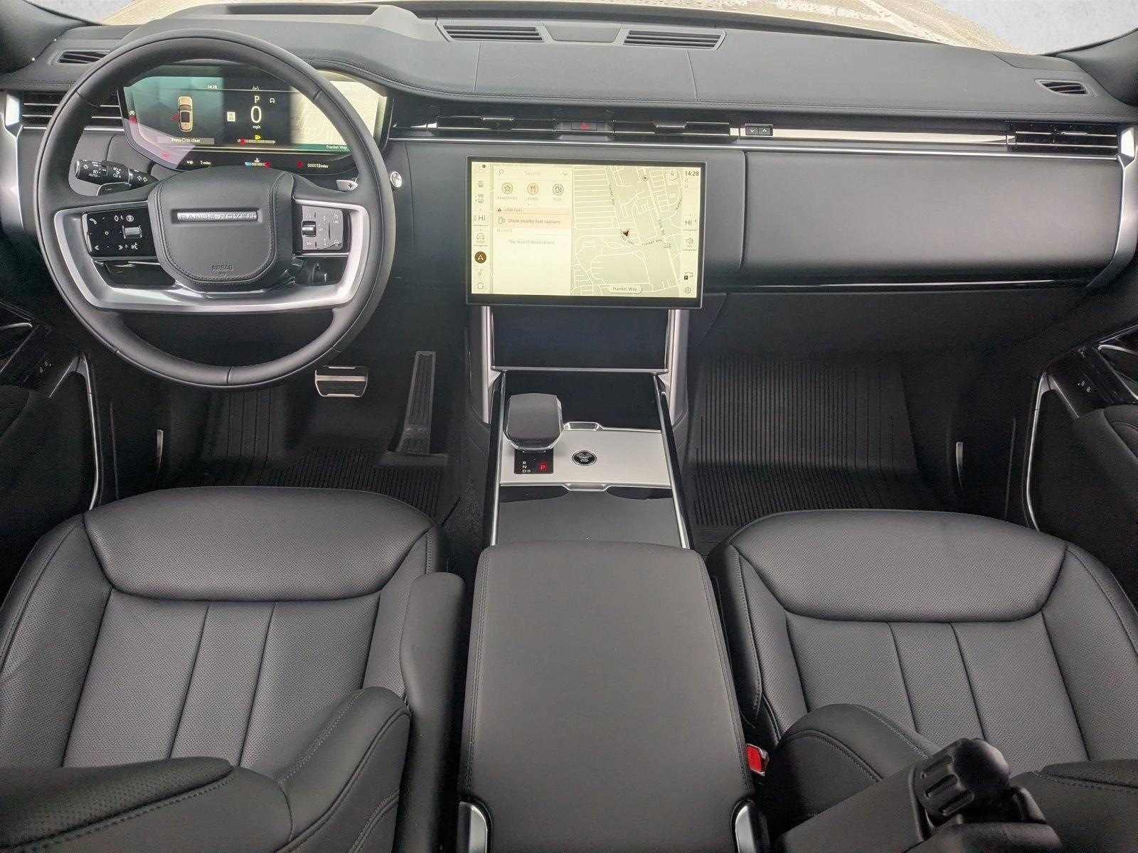 2025 Land Rover Range Rover SE - Photo 15