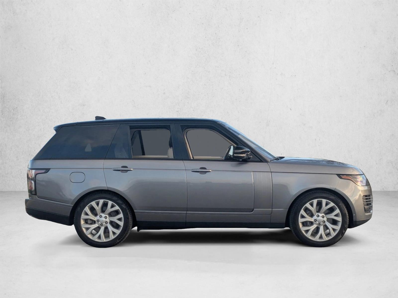 2020 Land Rover Range Rover HSE photo 3