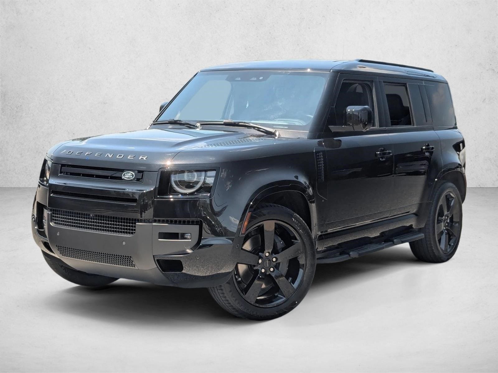 2026 Land Rover Defender X-Dynamic SE | CarEdge | CarEdge