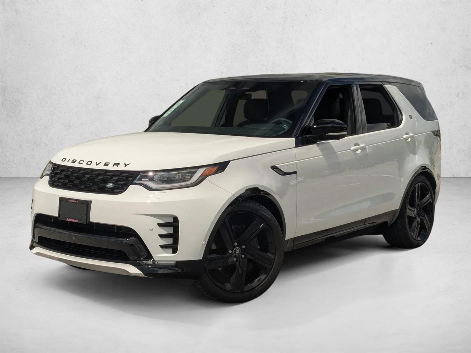 2025 Land Rover Discovery P360 Dynamic SE's photo