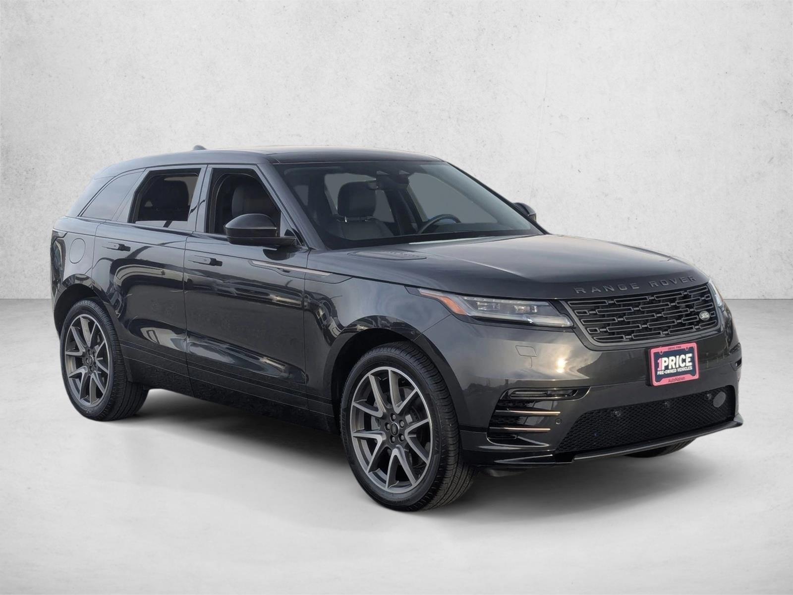2025 Land Rover Range Rover Velar P400 Dynamic SE photo 3