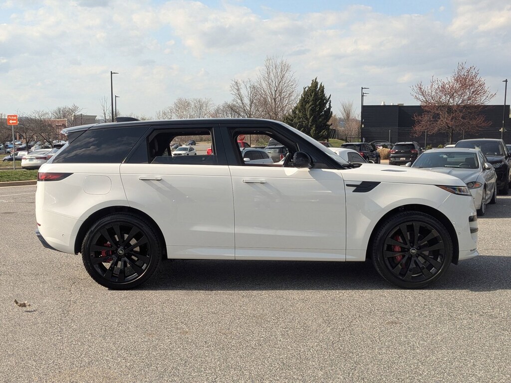 Used 2023 Land Rover Range Rover Sport SE Dynamic SUV