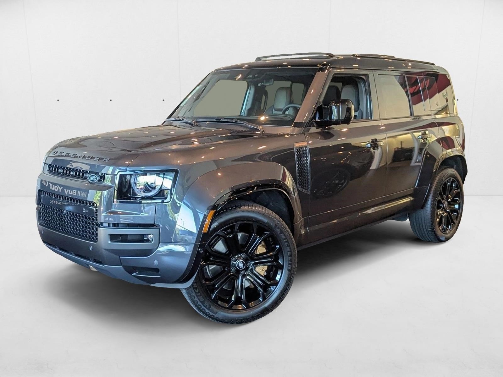 2025 Land Rover Defender Octa Edition One's photo